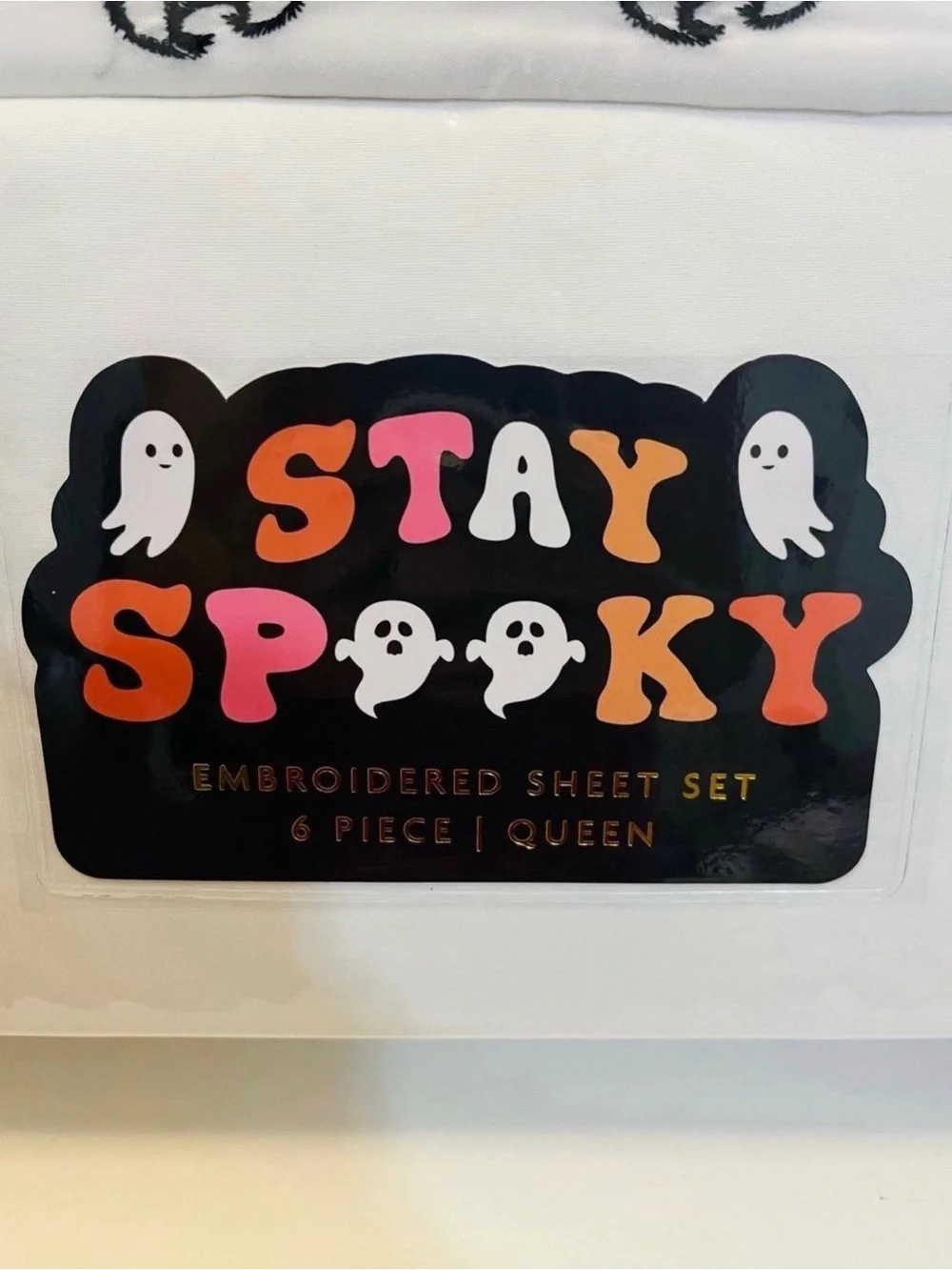 Stay Spooky Embroidered Ghosts Halloween Queen Size 6 Piece Sheet Set